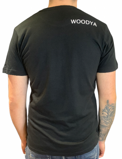 BLACK WOODYA T-SHIRT SHOULDER LOGO